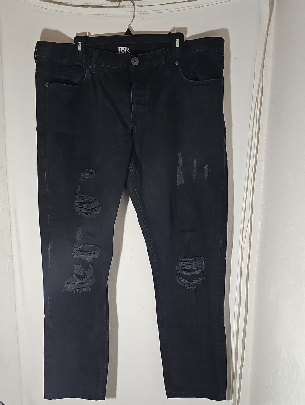 Classic Slim Straight Black Ripped Jeans for Men